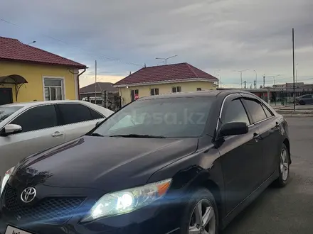 Toyota Camry 2010 года за 5 500 000 тг. в Атырау