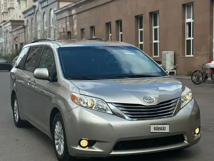 Toyota Sienna 2016 года за 16 200 000 тг. в Астана – фото 6