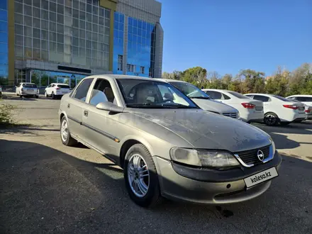 Opel Vectra 1998 года за 750 000 тг. в Усть-Каменогорск – фото 10