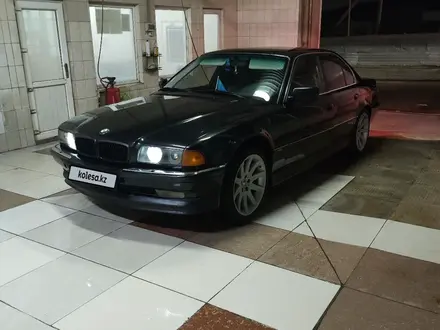 BMW 728 1997 года за 3 700 000 тг. в Жанаозен – фото 7