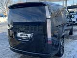 Hyundai Staria 2021 года за 26 500 000 тг. в Алматы – фото 5