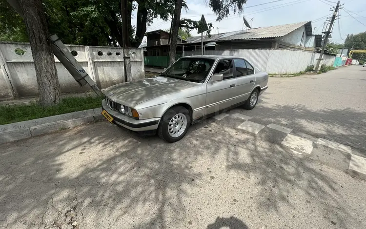 BMW 520 1990 года за 1 200 000 тг. в Алматы
