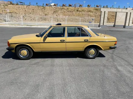 Mercedes-Benz E 230 1977 года за 12 000 000 тг. в Шымкент – фото 11