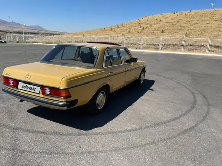 Mercedes-Benz E 230 1977 года за 12 000 000 тг. в Шымкент – фото 12