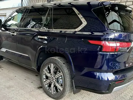 Toyota Sequoia 2023 года за 61 900 000 тг. в Алматы – фото 2