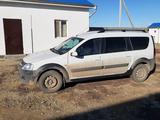 ВАЗ (Lada) Largus Cross 2018 годаүшін4 000 000 тг. в Атырау