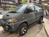 Mitsubishi Delica 1996 годаfor5 000 000 тг. в Алматы
