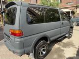 Mitsubishi Delica 1996 годаfor5 000 000 тг. в Алматы – фото 4