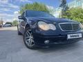 Mercedes-Benz C 180 2002 года за 1 870 000 тг. в Астана