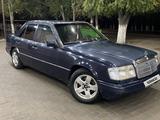 Mercedes-Benz E 220 1993 года за 1 400 000 тг. в Жалагаш – фото 4