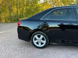 Toyota Camry 2013 года за 5 450 000 тг. в Уральск – фото 4