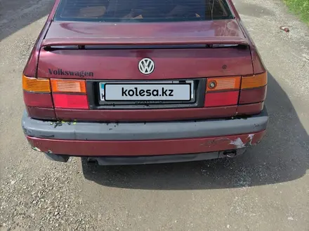Volkswagen Vento 1992 года за 800 000 тг. в Кентау – фото 4