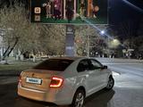 Skoda Rapid 2015 годаүшін5 100 000 тг. в Кокшетау – фото 2