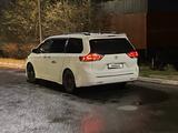 Toyota Sienna 2014 годаfor12 500 000 тг. в Алматы