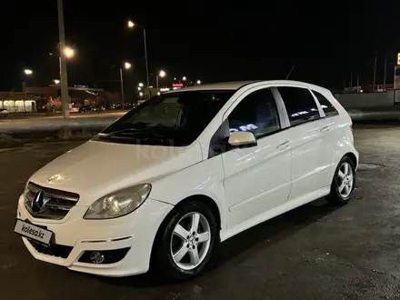 Mercedes-Benz B 170 2008 года за 4 000 000 тг. в Атырау – фото 3