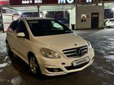 Mercedes-Benz B 170 2008 года за 4 000 000 тг. в Атырау – фото 4