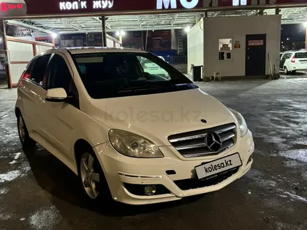 Mercedes-Benz B 170 2008 года за 4 000 000 тг. в Атырау – фото 4