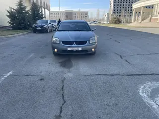 Mitsubishi Galant