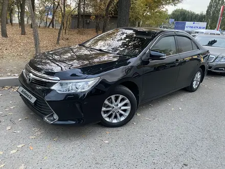 Toyota Camry 2015 года за 10 800 000 тг. в Алматы – фото 3