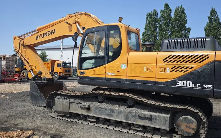 Hyundai  R300LC 2018 года за 48 000 000 тг. в Астана