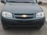 Chevrolet Niva 2015 годаfor4 700 000 тг. в Атырау – фото 4