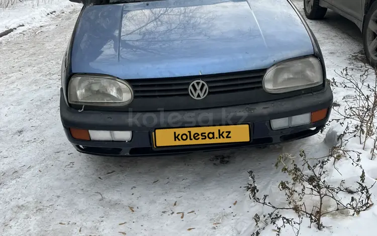 Volkswagen Golf 1994 годаfor850 000 тг. в Усть-Каменогорск