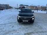 Hyundai Santa Fe 2019 года за 12 250 000 тг. в Астана