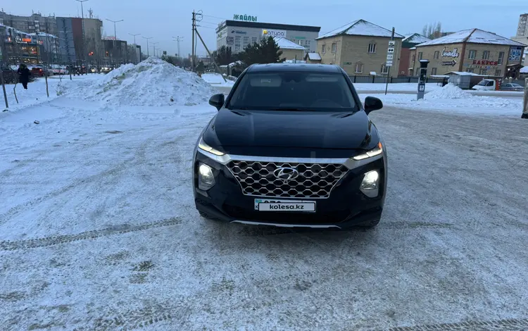 Hyundai Santa Fe 2019 годаүшін14 700 000 тг. в Астана
