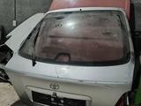 Крышка багажник toyota avensist22(хэтчбек) за 70 000 тг. в Шымкент