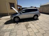 Toyota RAV4 2007 годаүшін5 600 000 тг. в Жанаозен – фото 2
