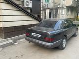 Mercedes-Benz E 200 1995 года за 1 690 000 тг. в Усть-Каменогорск – фото 5