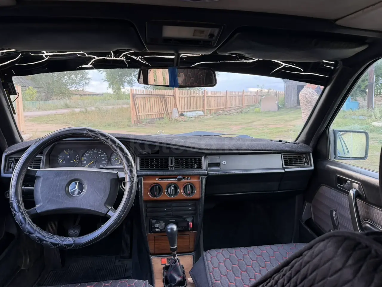 Mercedes-Benz 190, 1991