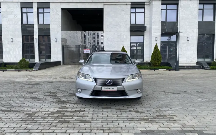 Lexus ES 300h 2012 годаүшін8 500 000 тг. в Актау