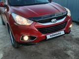 Hyundai Tucson 2012 года за 7 600 000 тг. в Уральск – фото 2