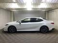 Toyota Camry Luxe eCVT 2024 года за 22 400 000 тг. в Алматы – фото 3