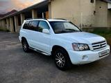 Toyota Highlander 2001 годаүшін6 400 000 тг. в Алматы