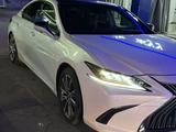 Lexus ES 250 2018 года за 14 500 000 тг. в Алматы – фото 3