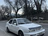 Volkswagen Golf 1992 года за 1 300 000 тг. в Алматы – фото 4