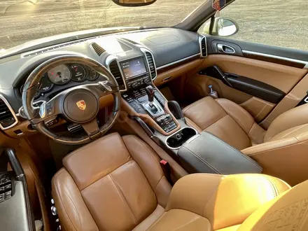 Porsche Cayenne 2014 года за 16 500 000 тг. в Астана – фото 15
