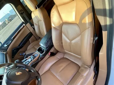 Porsche Cayenne 2014 года за 16 500 000 тг. в Астана – фото 20