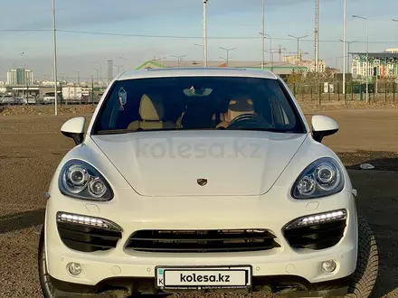 Porsche Cayenne 2014 года за 16 500 000 тг. в Астана