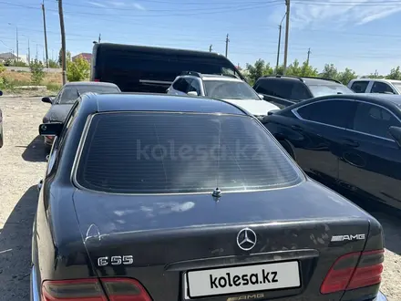 Mercedes-Benz E 200 1995 года за 3 150 000 тг. в Атырау – фото 9