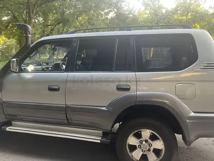 Toyota Land Cruiser Prado 1997 года за 5 000 000 тг. в Алматы – фото 5