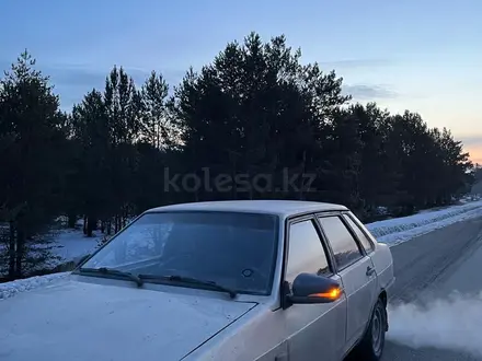 ВАЗ (Lada) 21099 1998 года за 680 000 тг. в Семей