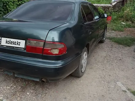 Toyota Carina E 1992 года за 1 322 500 тг. в Усть-Каменогорск – фото 2