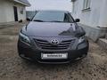 Toyota Camry 2008 года за 6 200 000 тг. в Атырау – фото 2