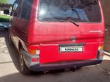 Volkswagen Caravelle 1998 годаүшін5 100 000 тг. в Кулан – фото 2