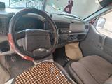 Volkswagen Caravelle 1998 годаүшін5 100 000 тг. в Кулан – фото 3