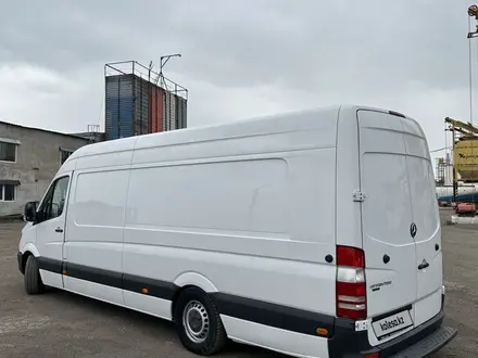 Mercedes-Benz Sprinter 2015 года за 14 000 000 тг. в Караганда – фото 3