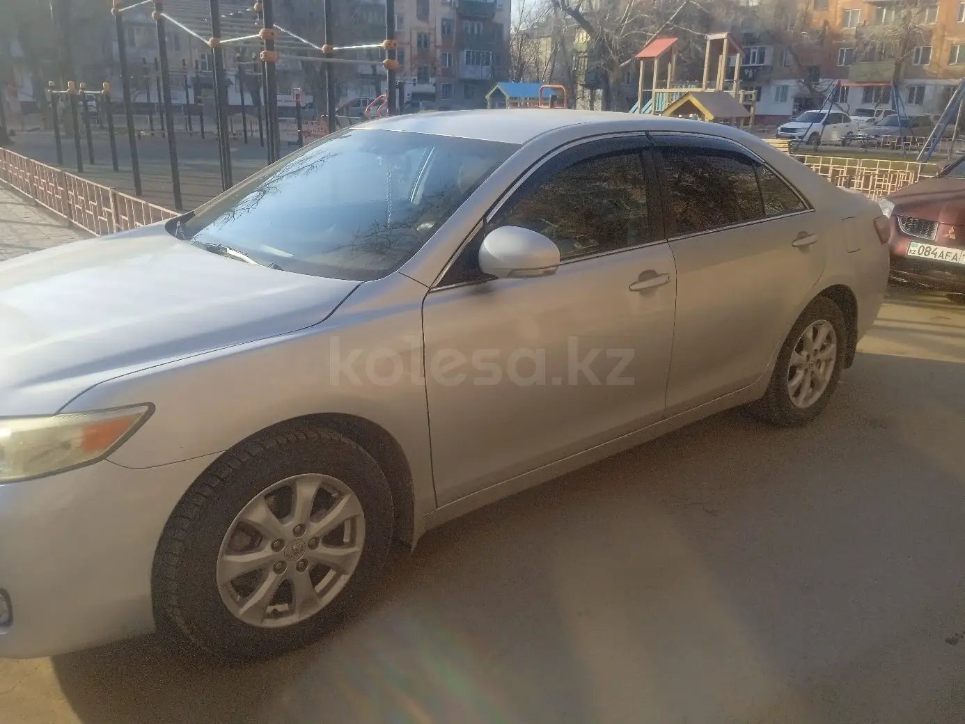 Toyota Camry, 2010